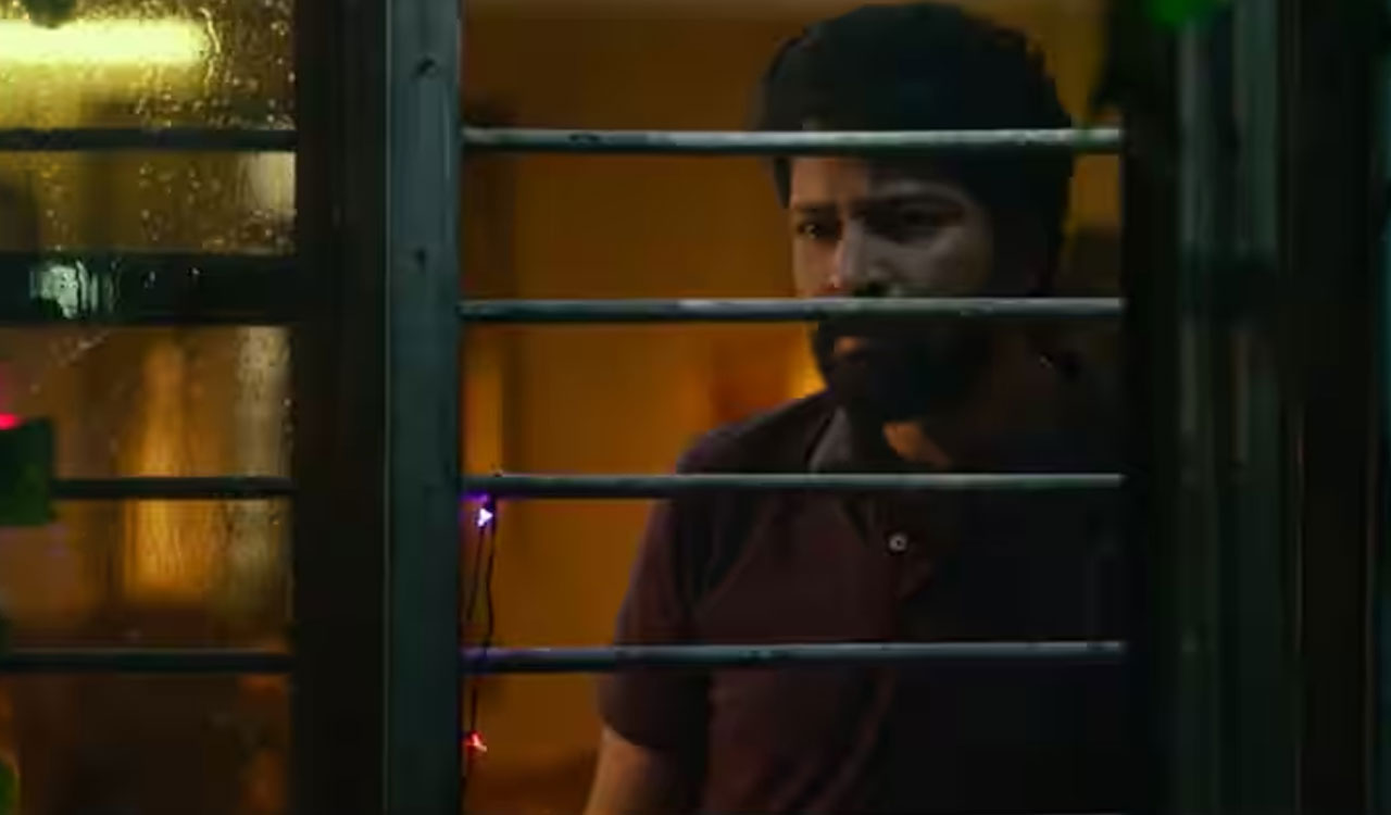 12A Railway Colony Teaser| పొలిమేర ద‌ర్శ‌కుడితో హ‌ర‌ర్ థ్రిల్ల‌ర్.. అల్ల‌రి న‌రేష్ ప్ర‌యోగం వ‌ర్క‌వుట్ అవుతుందా?