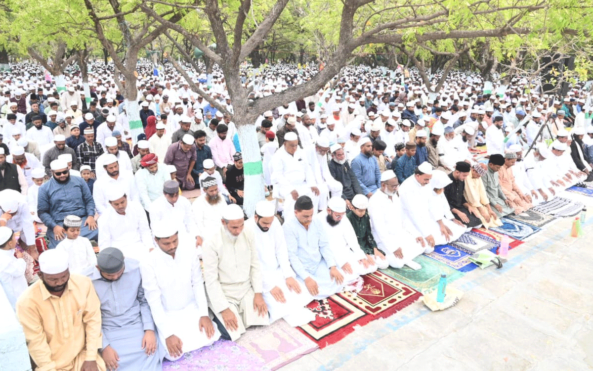 Ramadan : మత సామర‌స్యానికి పెట్టింది పేరు నల్ల‌గొండ : మంత్రి కోమ‌టిరెడ్డి వెంక‌ట్‌రెడ్డి