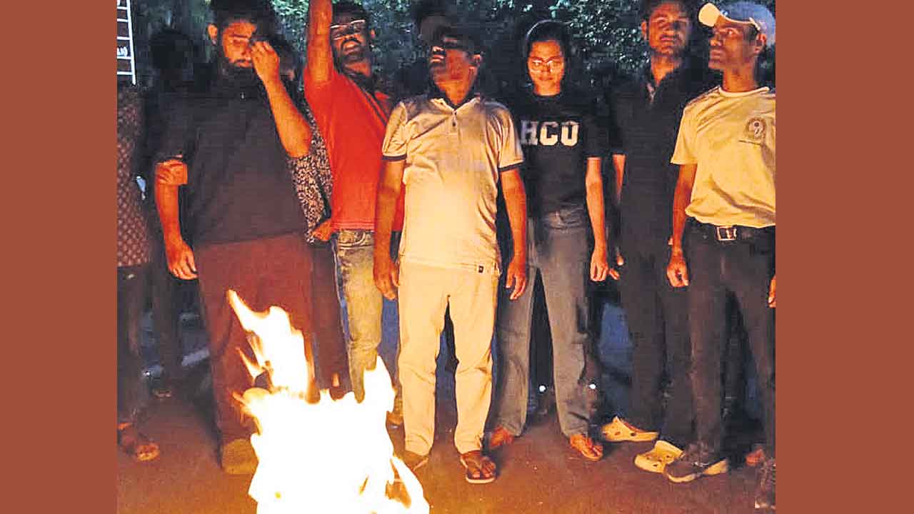 NSUI | గుంటనక్క వ్యాఖ్యలు బాధ్యతారాహిత్యం.. రేవంత్‌పై ఎన్‌ఎస్‌యూఐ ఫైర్‌