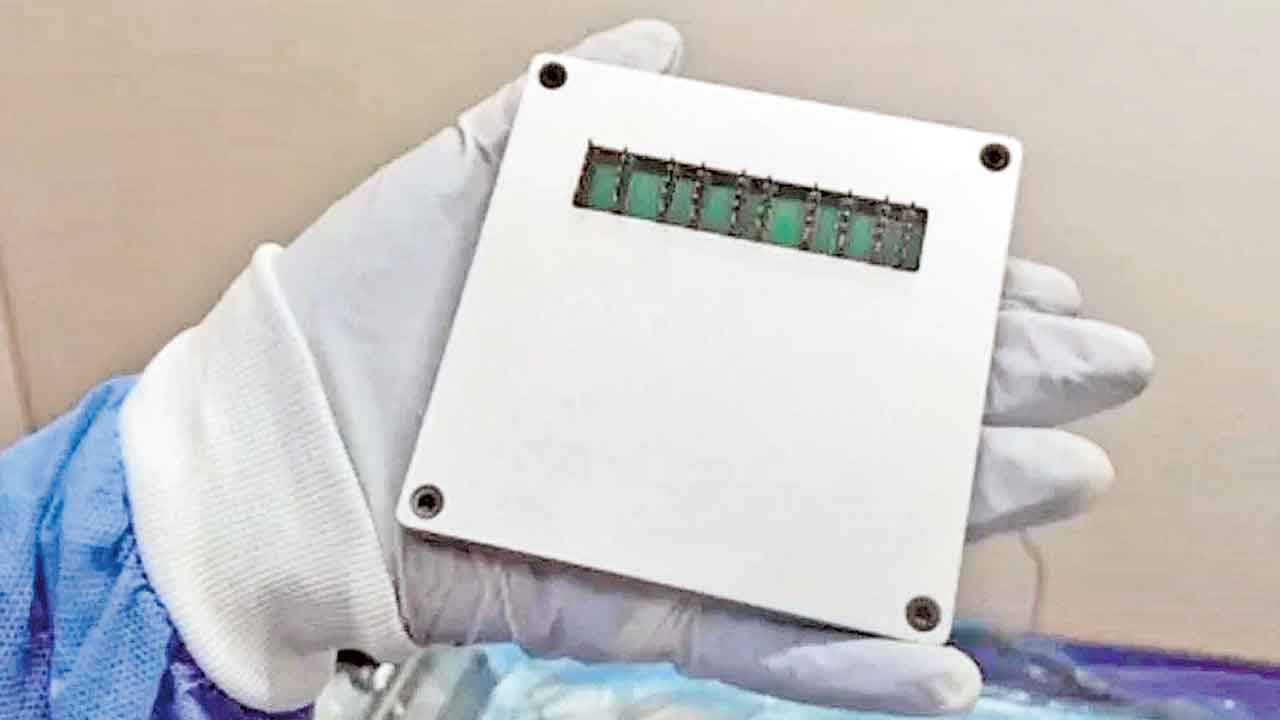 వందేండ్లు నడిచే అణు బ్యాటరీ