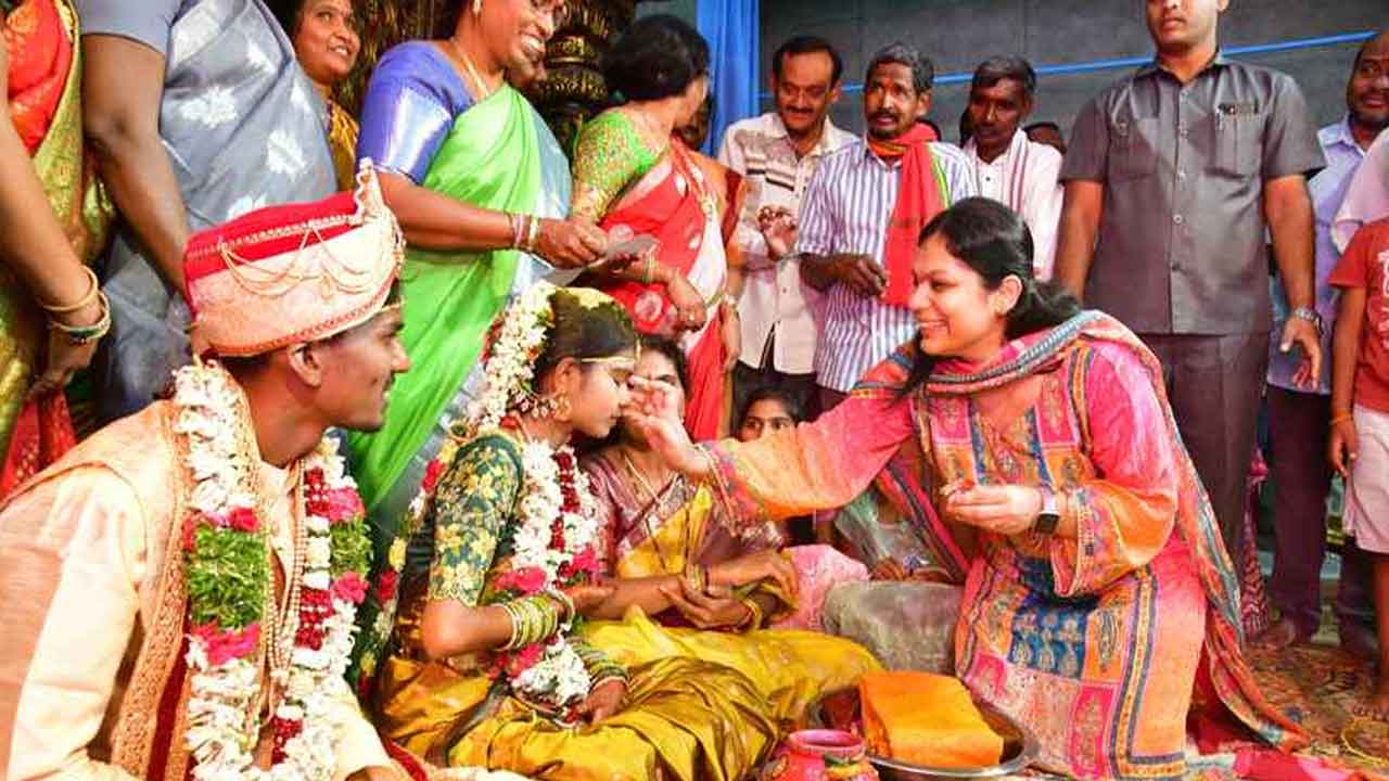 Karimnagar | అధికారులే అమ్మానాన్నలు..! ప్రజాప్రతినిధులే అతిథులు