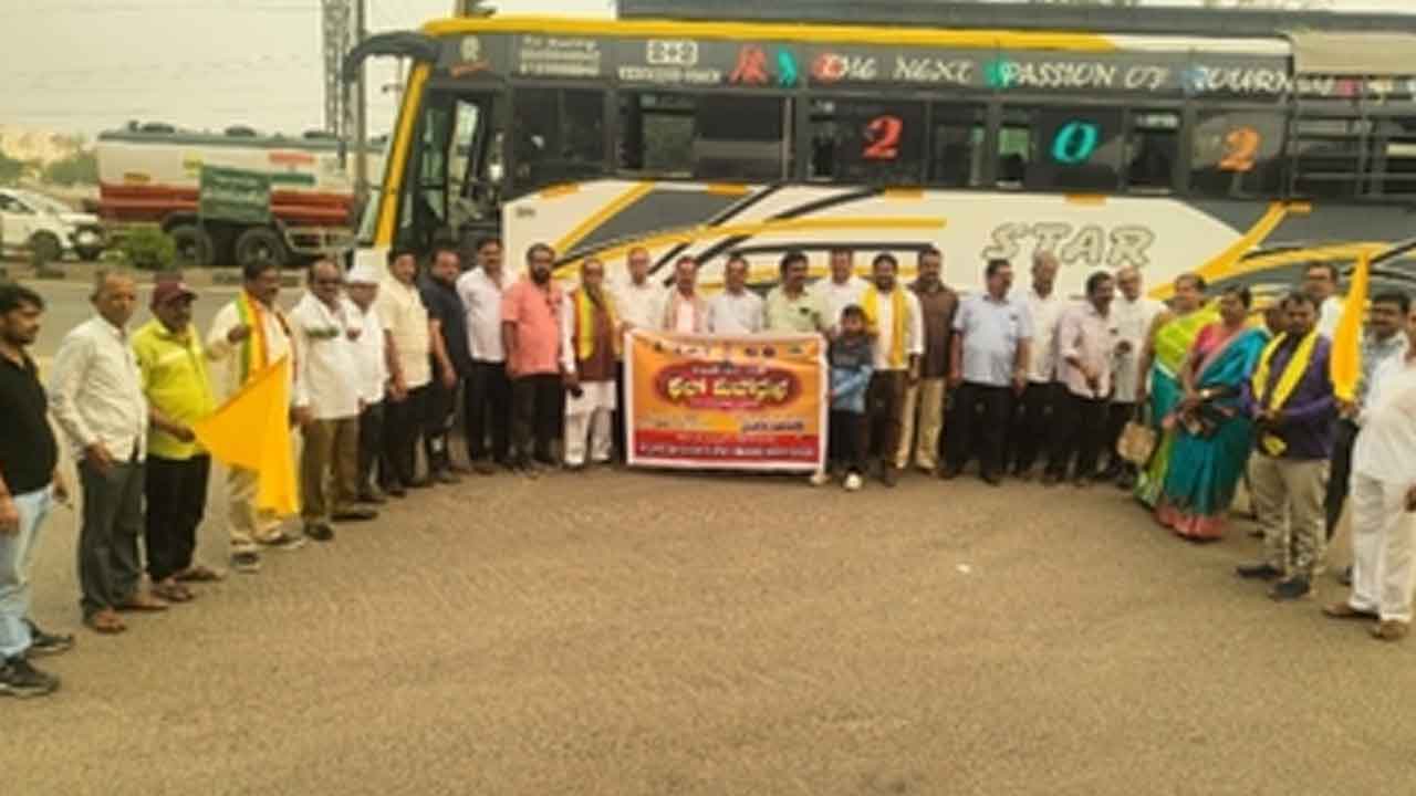 Padmasalis | అఖిల భారత మహాసభలకు తరలి వెళ్లిన పద్మశాలీలు