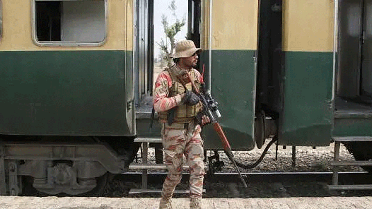 Train Hijack: బ‌లోచిస్తాన్‌లో రైలు హైజాక్‌.. పాక్ ఆరోప‌ణ‌ల‌ను ఖండించిన‌ భార‌త్‌