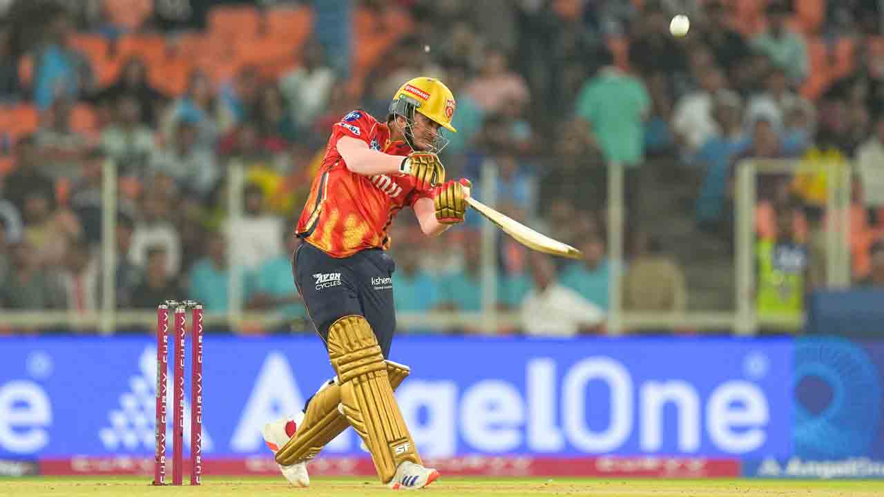 IPL 2025 | హాఫ్ సెంచరీ చేజార్చుకున్న ప్రియాన్ష్ .. 10 ఓవ‌ర్ల‌కు స్కోర్..?