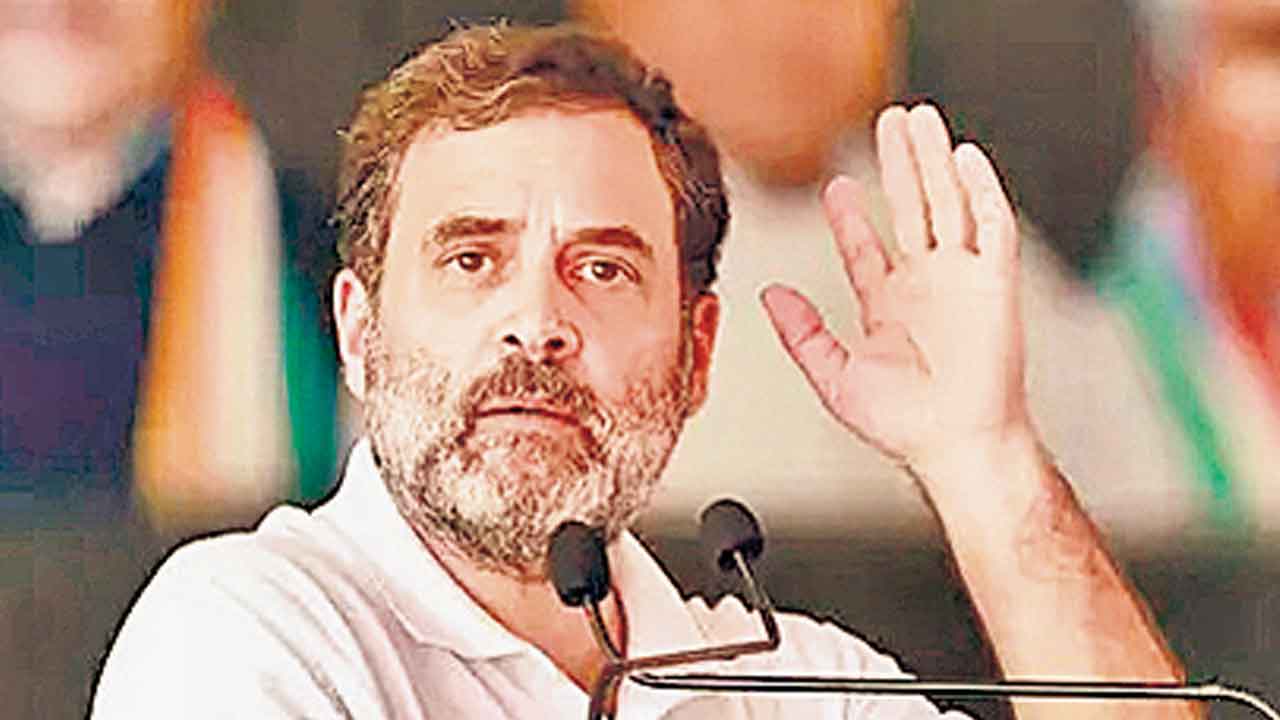 వియత్నాంపై అంత ప్రేమ ఎందుకో?