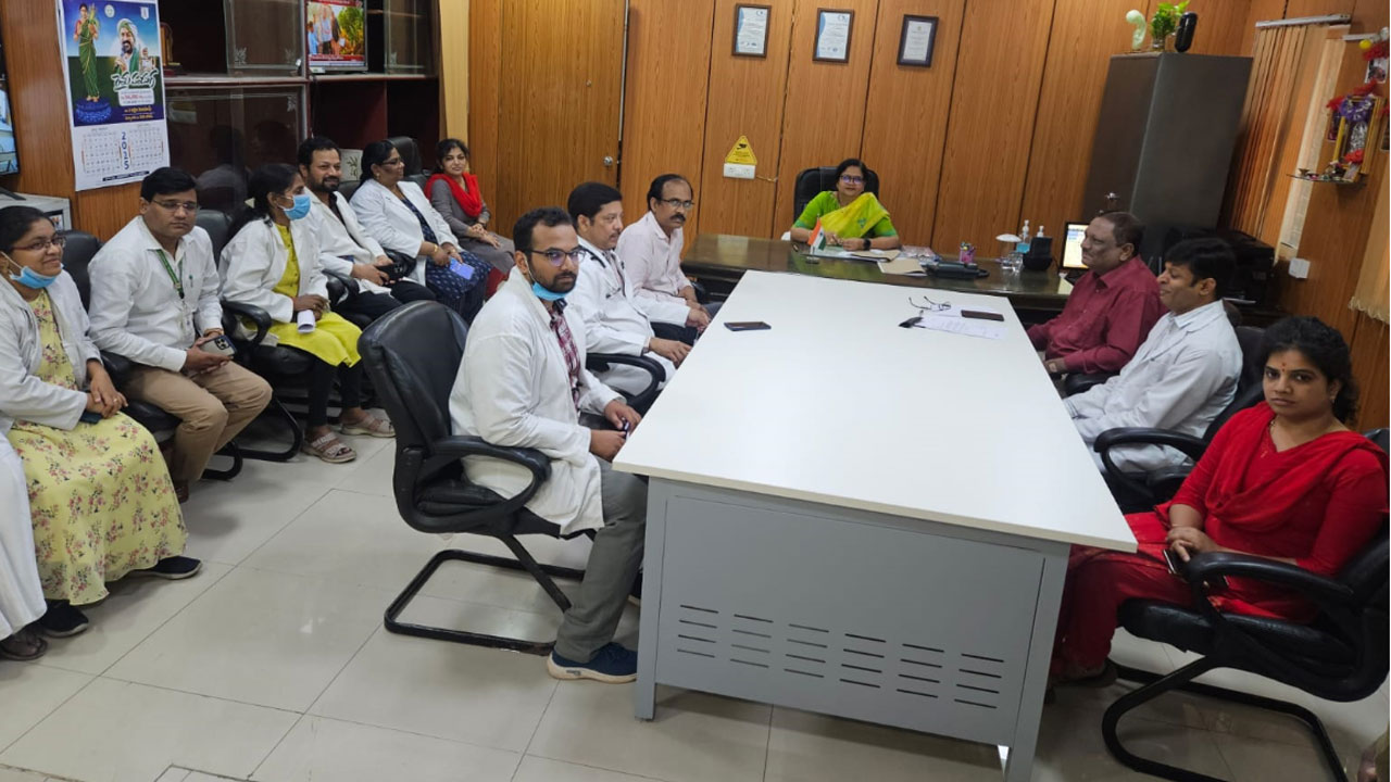 Gandhi Hospital | గాంధీ అత్యవసర విభాగంలో అదనంగా 30 పడకల ఏర్పాటు