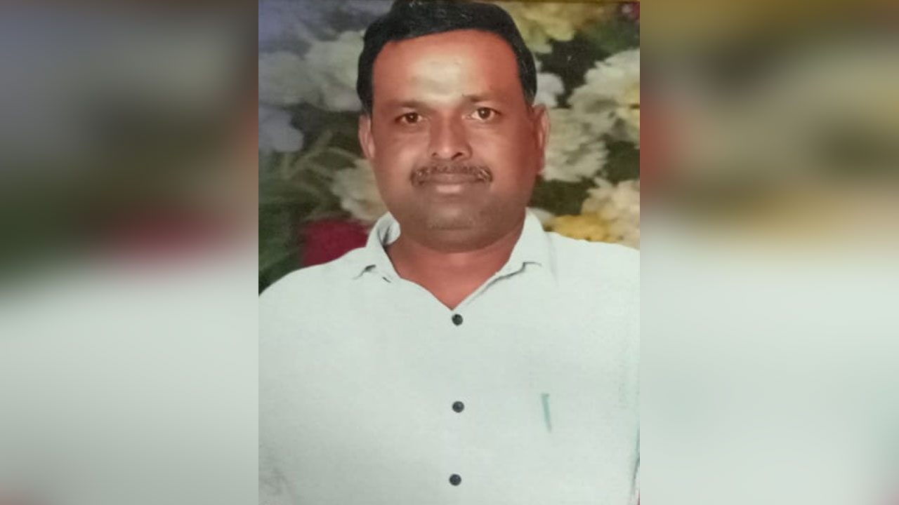 Suicide | అక్షర చిట్ ఫండ్ ఏజెంట్ ఆత్మహత్య