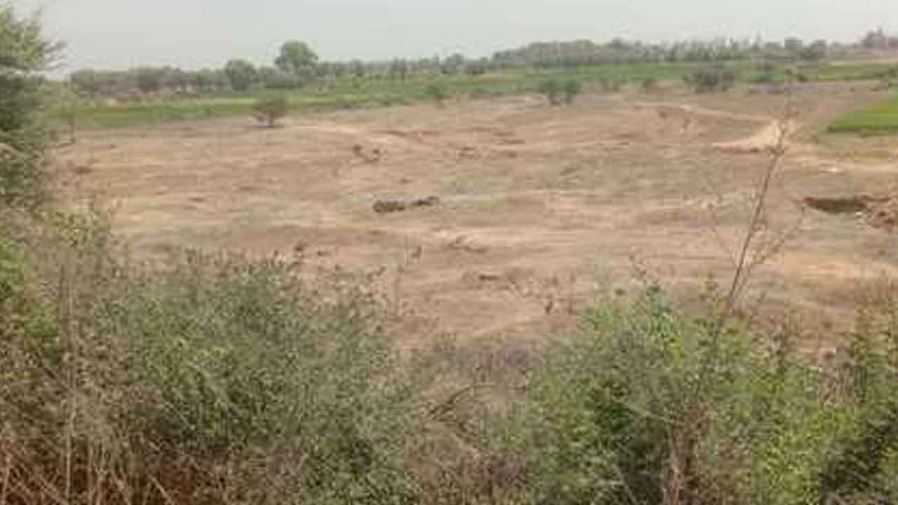 Ranganayaka Sagar | నిలిచిన రంగ నాయక సాగర్ కాలువ పనులు.. ఎండుతున్న పంటలు