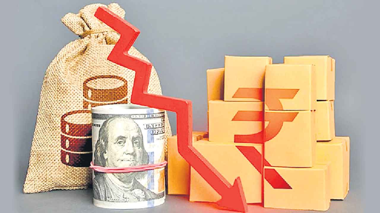 Rupee | ఒకేరోజు 36 పైసలు పడిపోయింది.. రూపాయికి మరిన్ని చిల్లులు