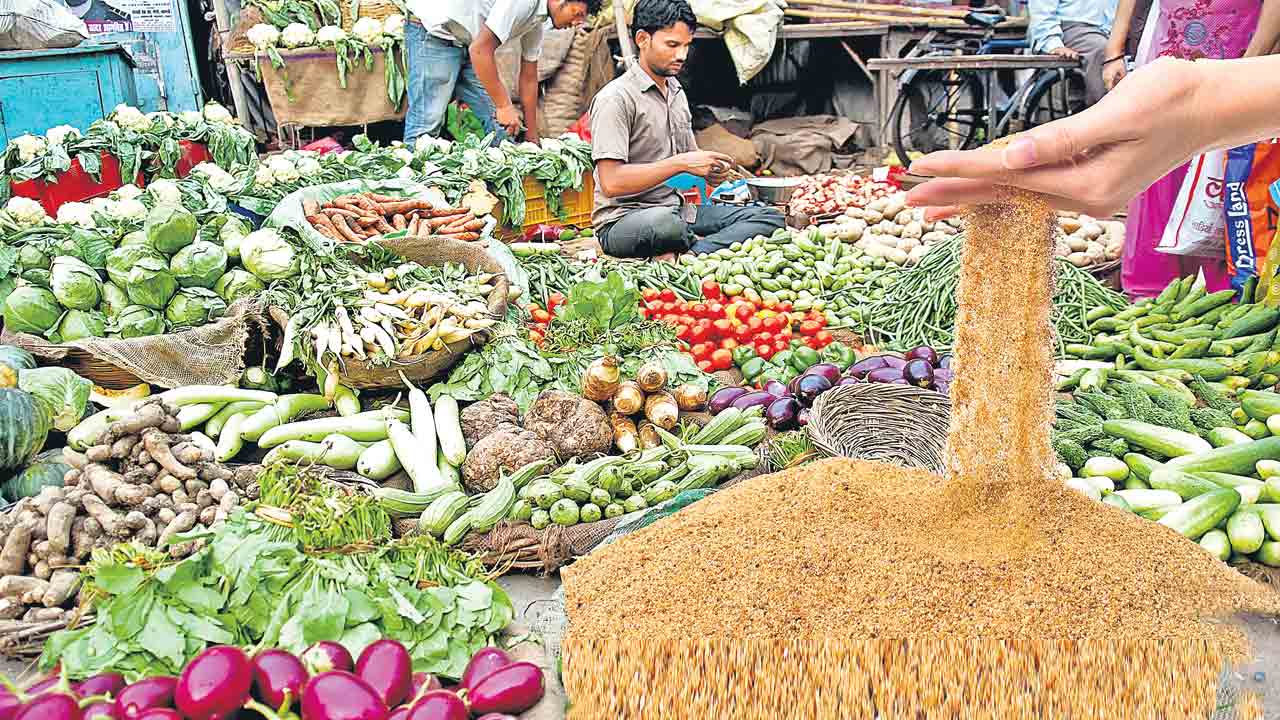 Sand | కూరగాయలతోపాటే ఇసుక! ఇకపై మార్కెట్ల‌లోకి పెద్దపెద్ద డంపర్ల రాక