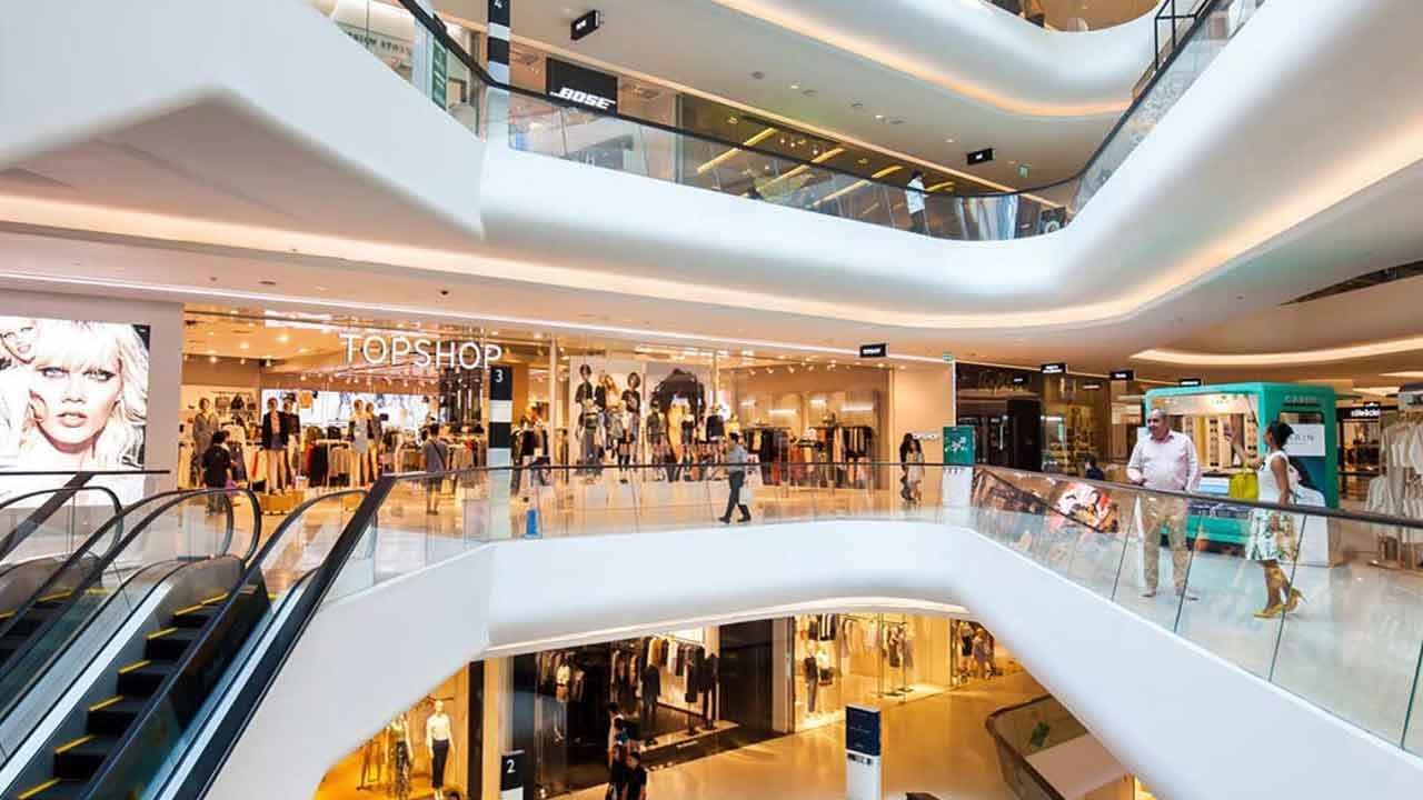 షాపింగ్‌ మాల్స్‌లో జీఎస్టీ తనిఖీలు