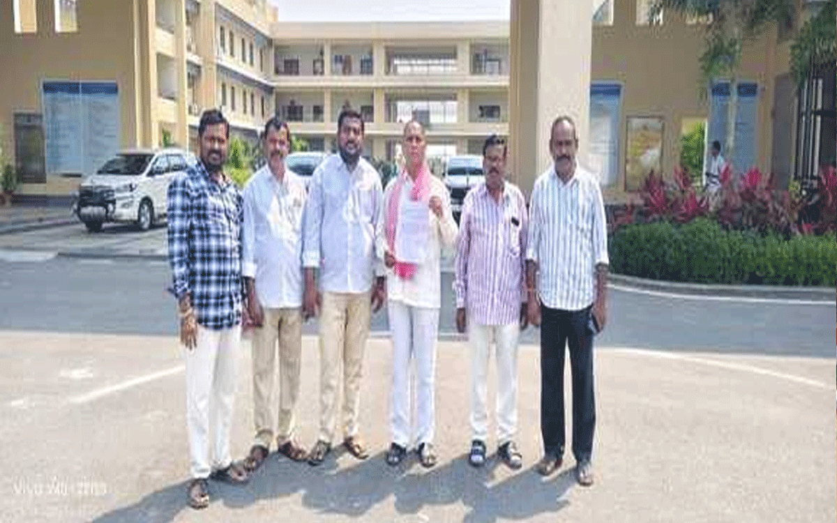 Santhu Sevalal building : సంతు సేవాలాల్ భవన నిర్మాణానికి స్థలం కేటాయించాల‌ని సూర్యాపేట‌ కలెక్టర్‌కు వినతి