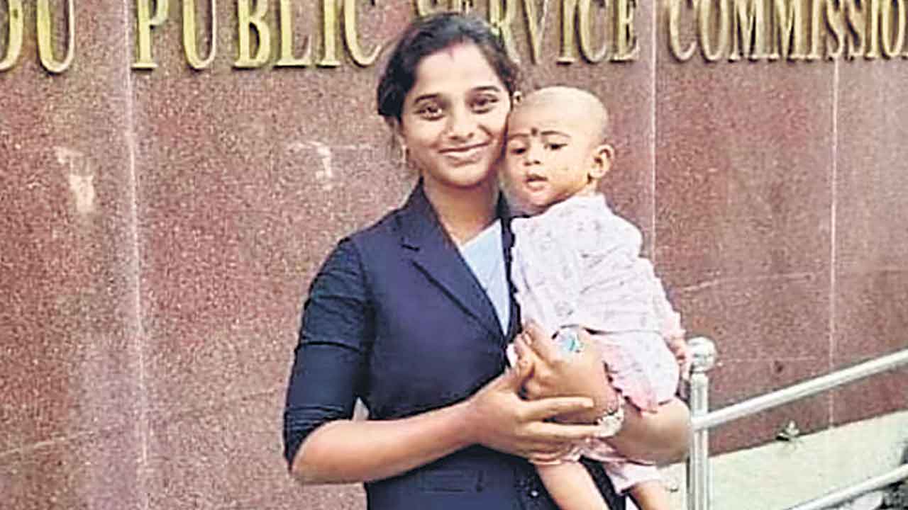 శ్రీపతి.. యువతకు ఆదర్శం