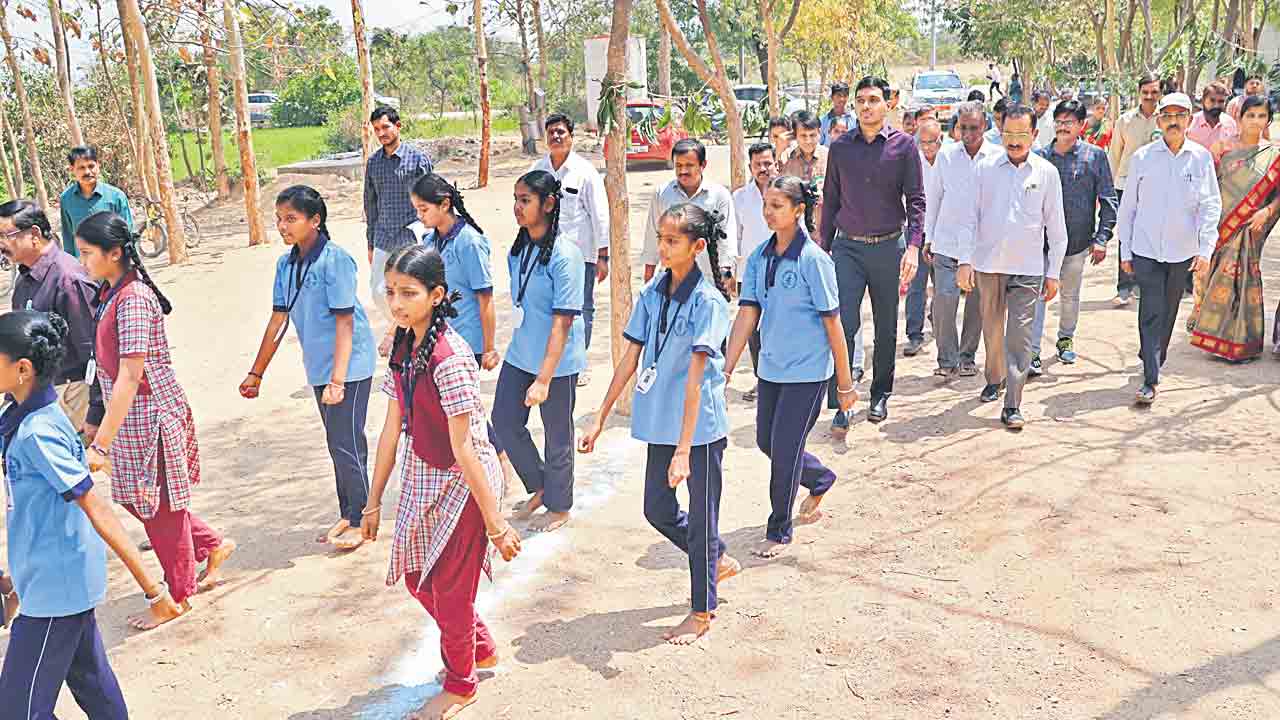 31 పాఠశాలల్లో ఏఐ బోధన అమలు