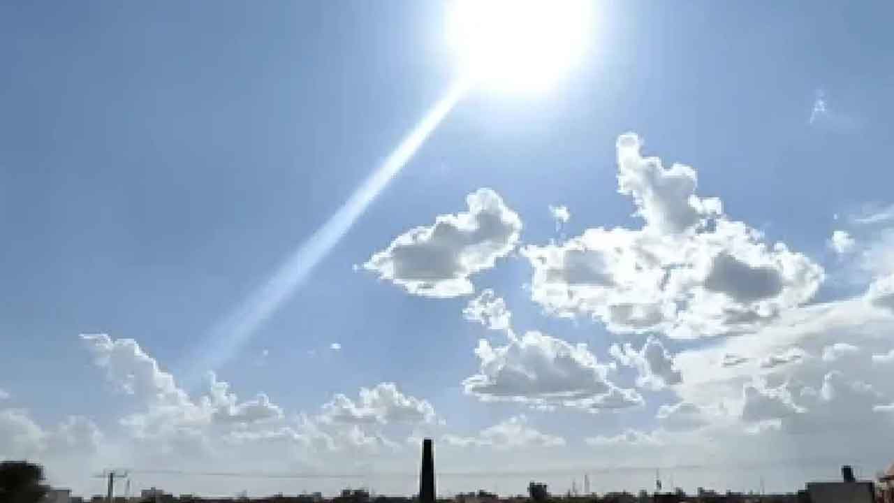 Weather | పగలు ఎండ.. రాత్రుల్లో చలిగాలులు.. రాష్ట్రంలో భిన్న వాతావరణం