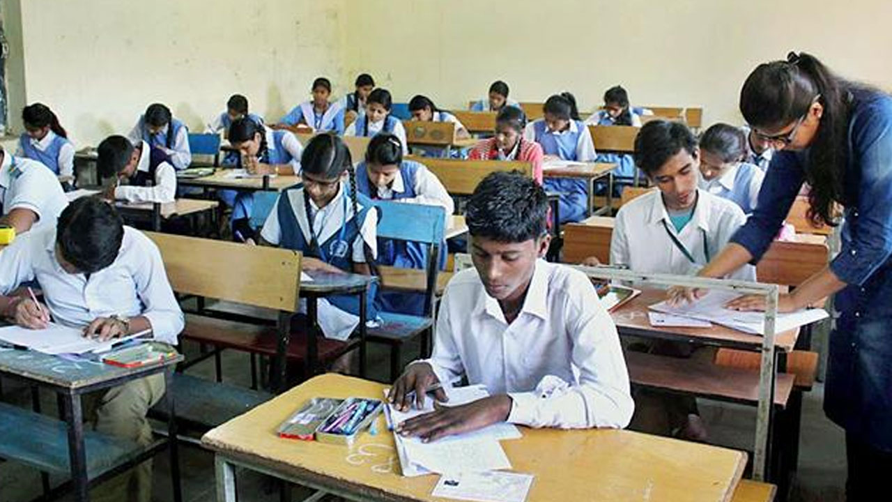 Tenth Exams | మేడ్చ‌ల్ జిల్లాలో ప‌ది ప‌రీక్ష‌ల‌కు స‌ర్వం సిద్ధం.. 230 కేంద్రాలు ఏర్పాటు
