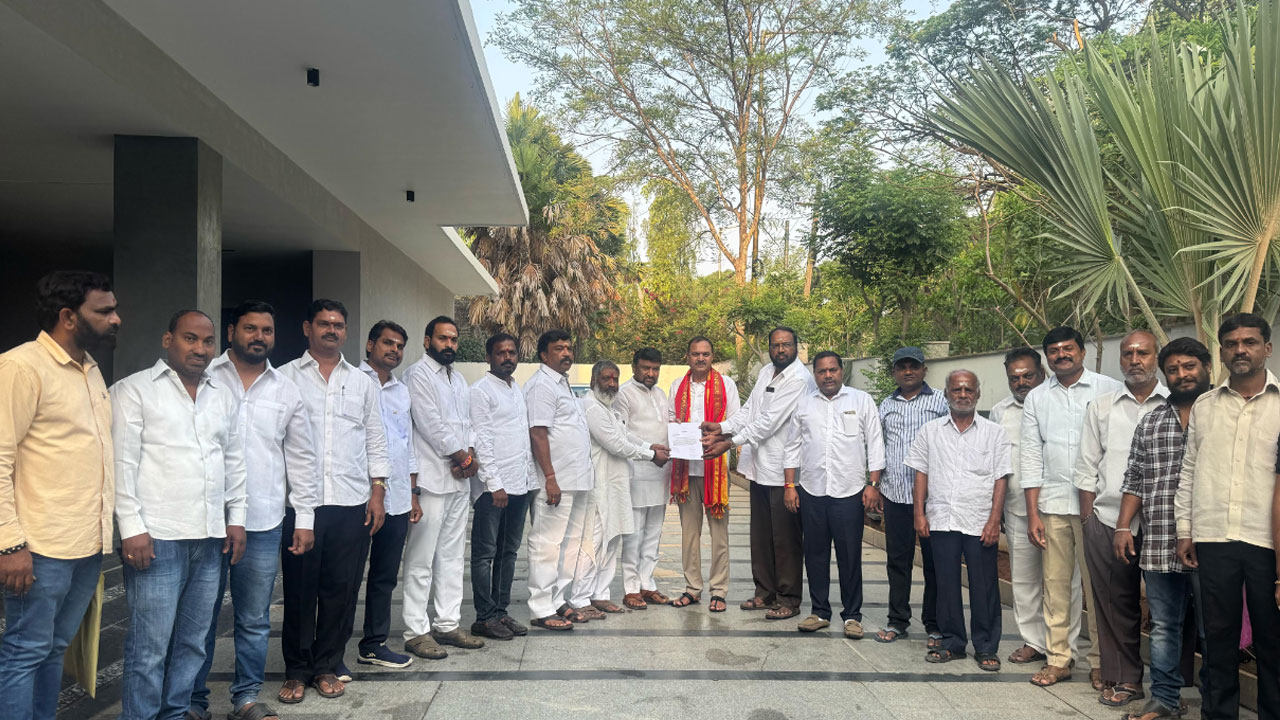 Uppal | ఉప్పల్ ఎమ్మెల్యేను కలిసిన గౌడ సంఘం నాయకులు