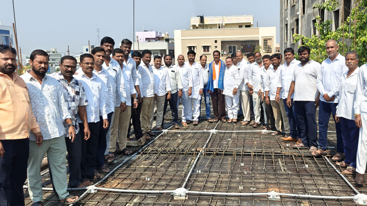 Uppal | ఆలయ పునర్‌నిర్మాణంలో భాగస్వాములు కండి: దాసరి కృష్ణ