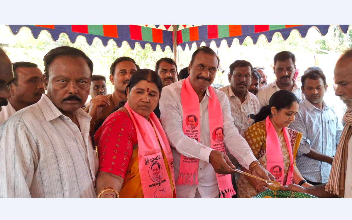 Housing Plots : జర్నలిస్టులకు ఇండ్ల స్థ‌లాలు కేటాయించాలి : మాజీ మంత్రి వ‌న‌మా వెంక‌టేశ్వ‌ర్‌రావు