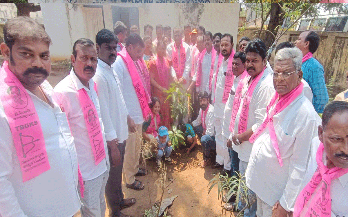 Vanama Venkateswara Rao : ఉక్కు మ‌హిళ‌ ఎమ్మెల్సీ కవిత : మాజీ మంత్రి వ‌న‌మా