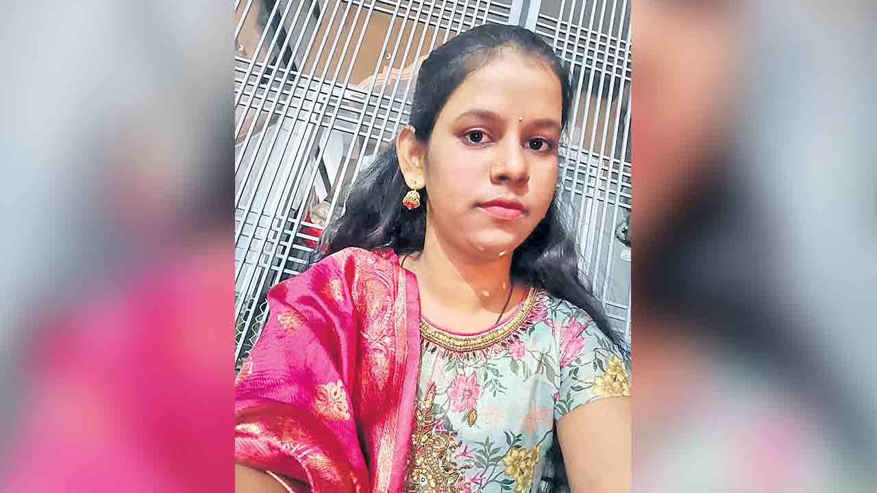 యువతి అదృశ్యం