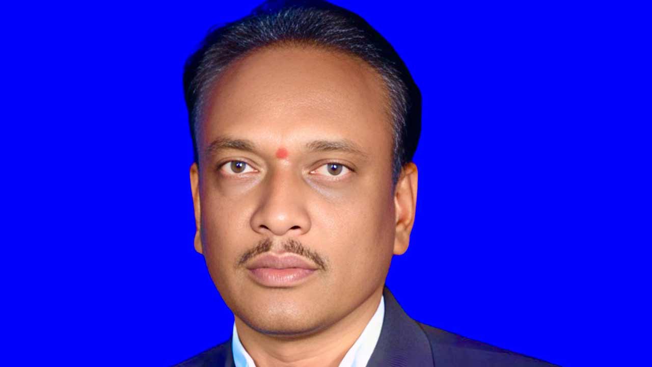 Amanagal | ఆమనగల్లు బార్‌ అసోసియేషన్‌ అధ్యక్షునిగా అండేకార్‌ యాదిలాల్‌