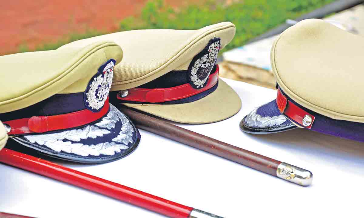 Telangana | ఏకపక్షంగా ఉంటే భవిష్యత్‌కు ప్రమాదమే.. కేసీఆర్‌ వార్నింగ్‌తో పోలీసుల్లో అంతర్మథనం!