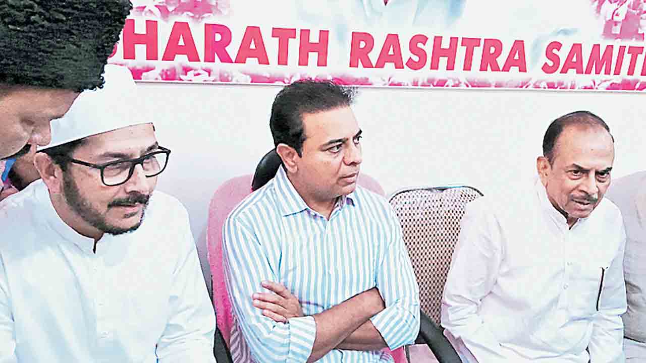 రంజాన్‌ వేడుకల్లో కేటీఆర్‌