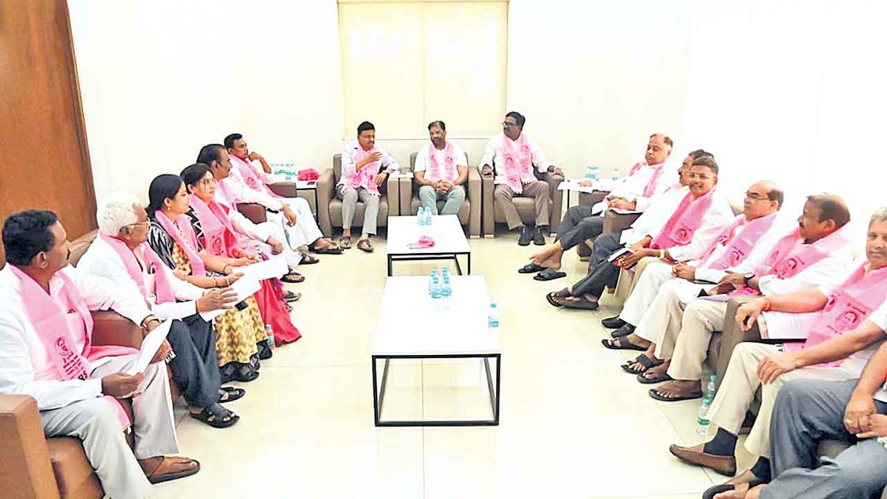 27న గులాబీదండు కదలాలి..బీఆర్‌ఎస్‌ రజతోత్సవ సభ