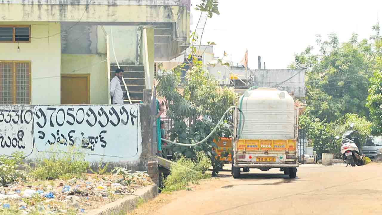 కామారెడ్డిలో నీటీ కటకట