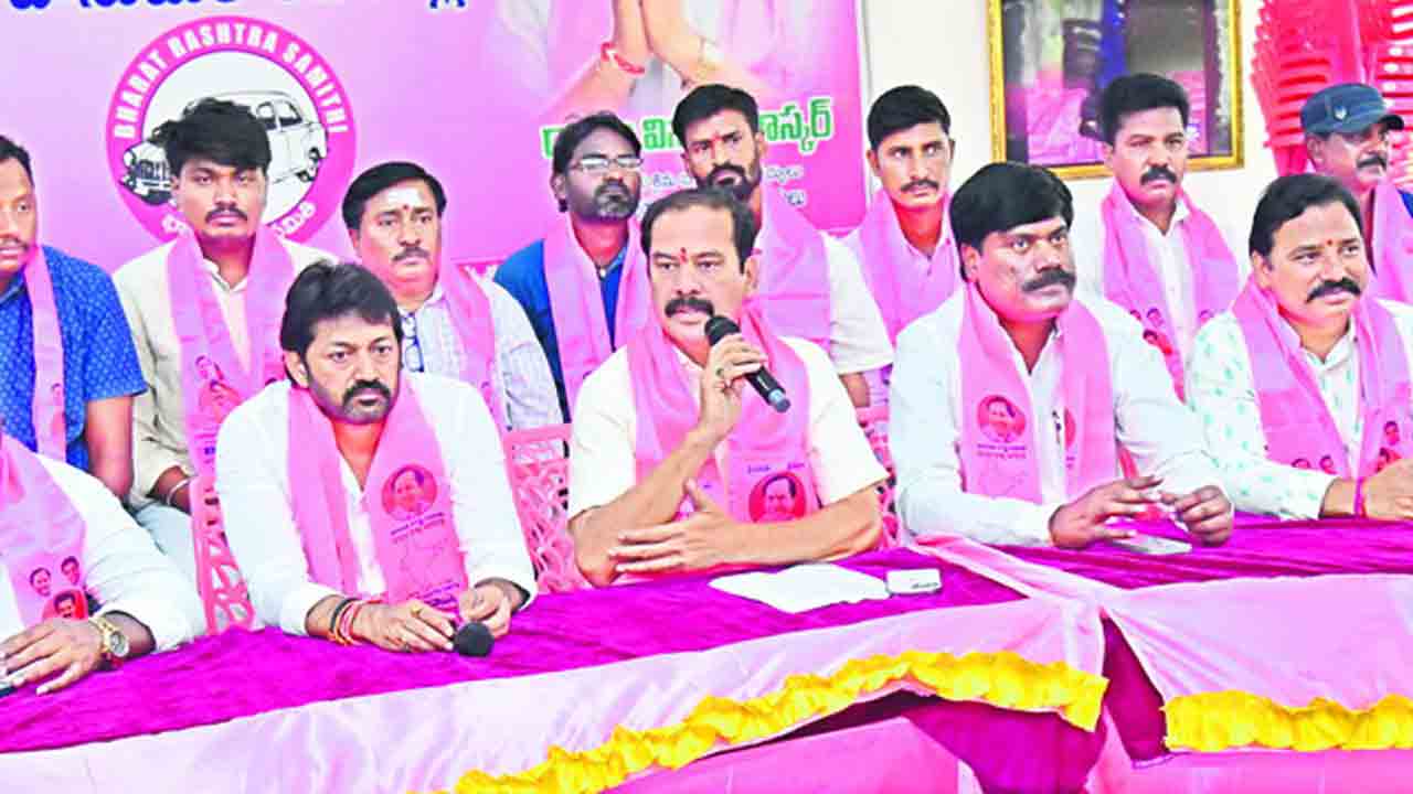 ప్రజల గుండెల్లో కేసీఆర్‌