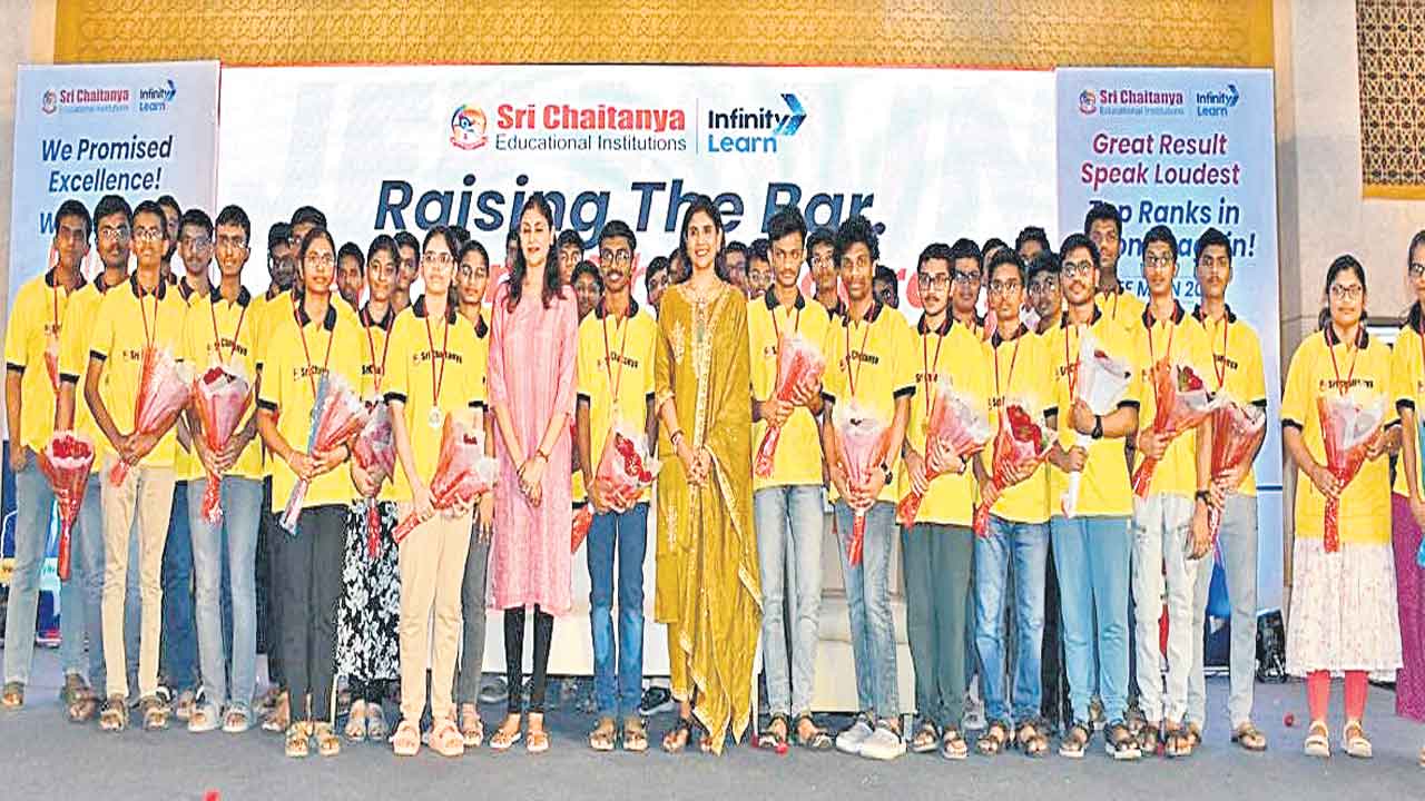 జేఈఈలో శ్రీచైతన్య ప్రభంజనం