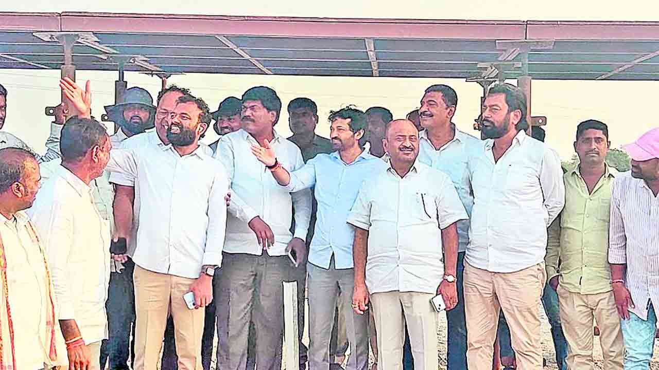 చక చకా ఏర్పాట్లు