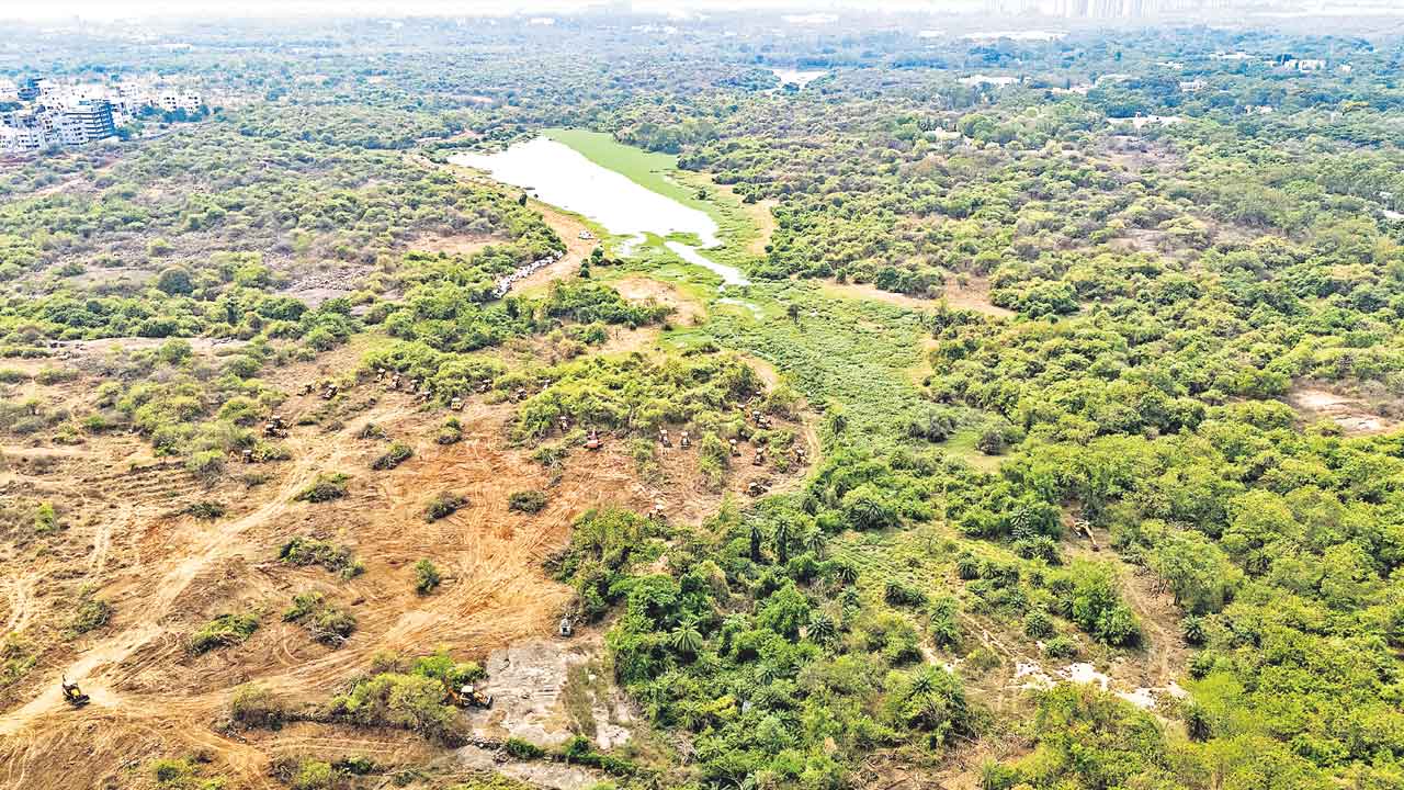 మీడియా ముసుగులో కుట్రలు