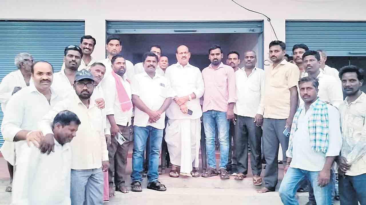 రజతోత్సవ సభకు ప్రజలు భారీగా తరలిరావాలి