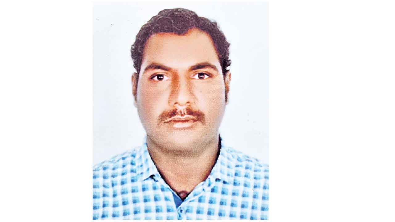 దుబాయిలో ఇద్దరు తెలంగాణవాసుల హత్య