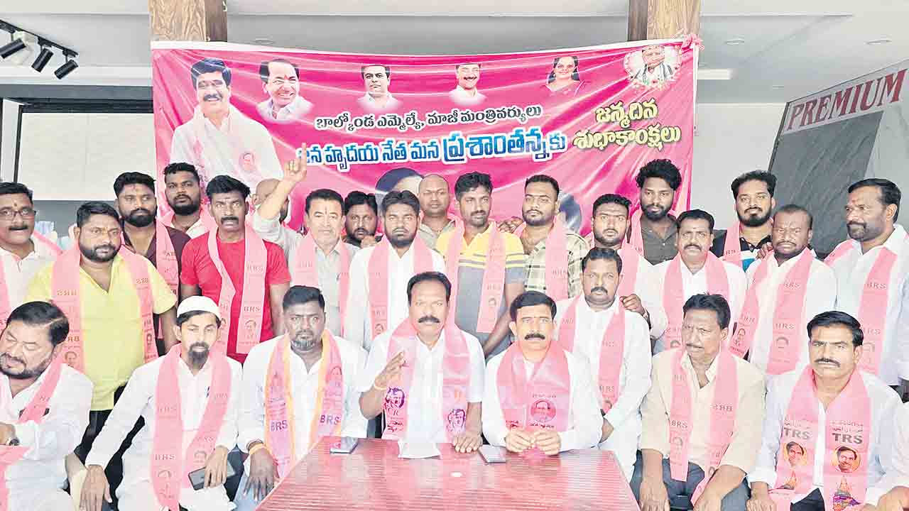 సునీల్‌రెడ్డి ప్రోద్బలంతోనే దాడులు