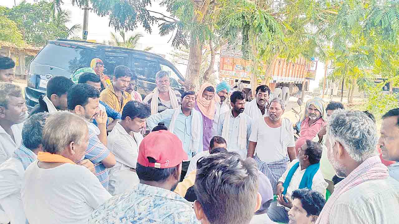 గన్నీ సంచులివ్వరు.. కాంటా చేయరు..