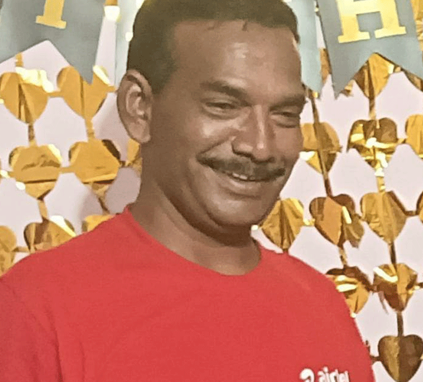 sucide | కూతుర్ల పెండ్లిడ్ల అప్పులు తీర్చలేక తండ్రి ఆత్మహత్య