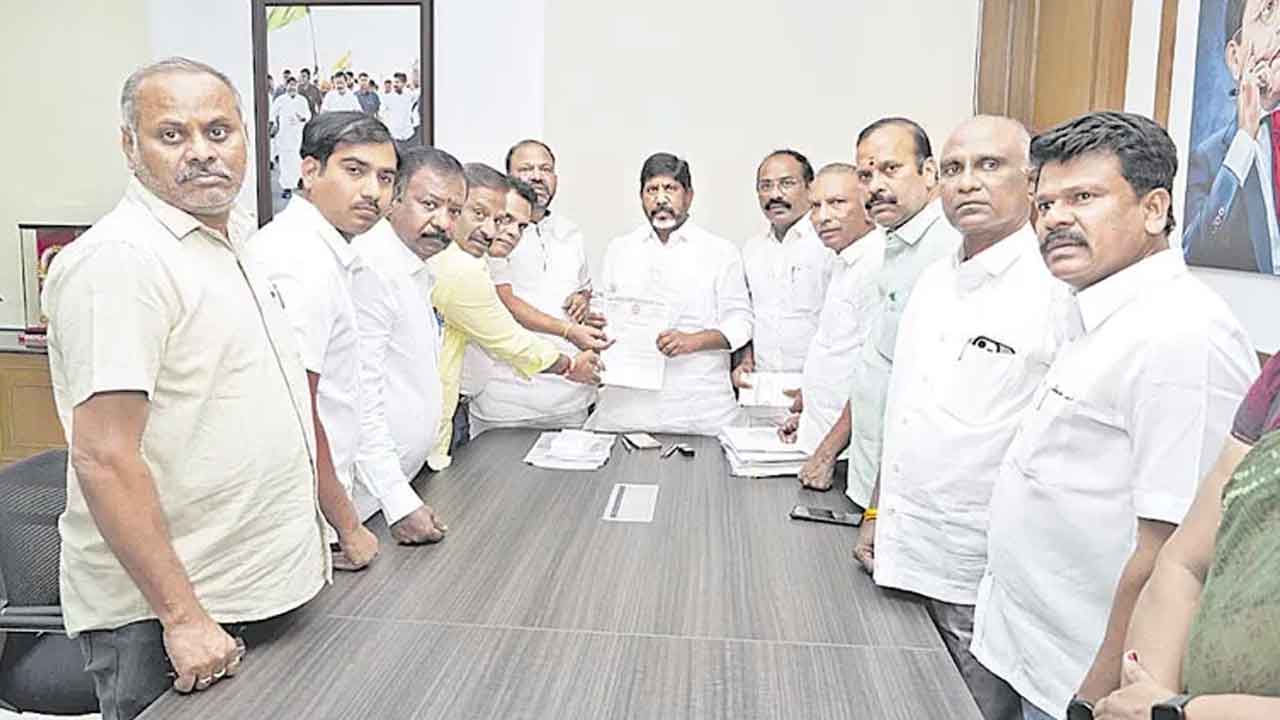 ఫొటోల కోసమైతే మేం రాం!