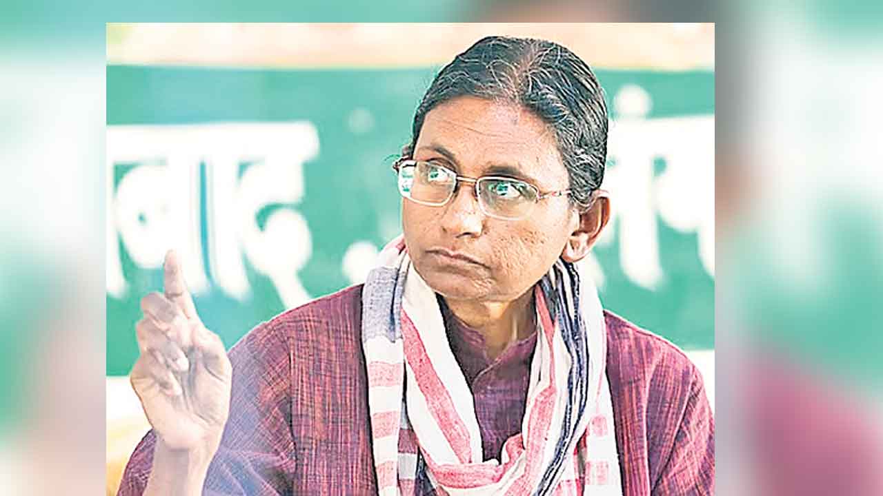 HCU Issue | కాంగ్రెస్‌లో హెచ్‌సీయూ భూముల చిచ్చు..! అధిష్ఠానం దూతపైనే కీలకనేత అసహనం!