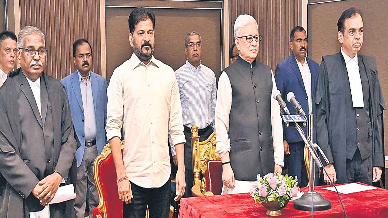 లోకాయుక్త, ఉపలోకాయుక్తల ప్రమాణం