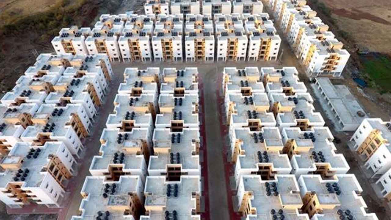 పట్టణ పేదలకు 1.13 లక్షల ఇండ్లు