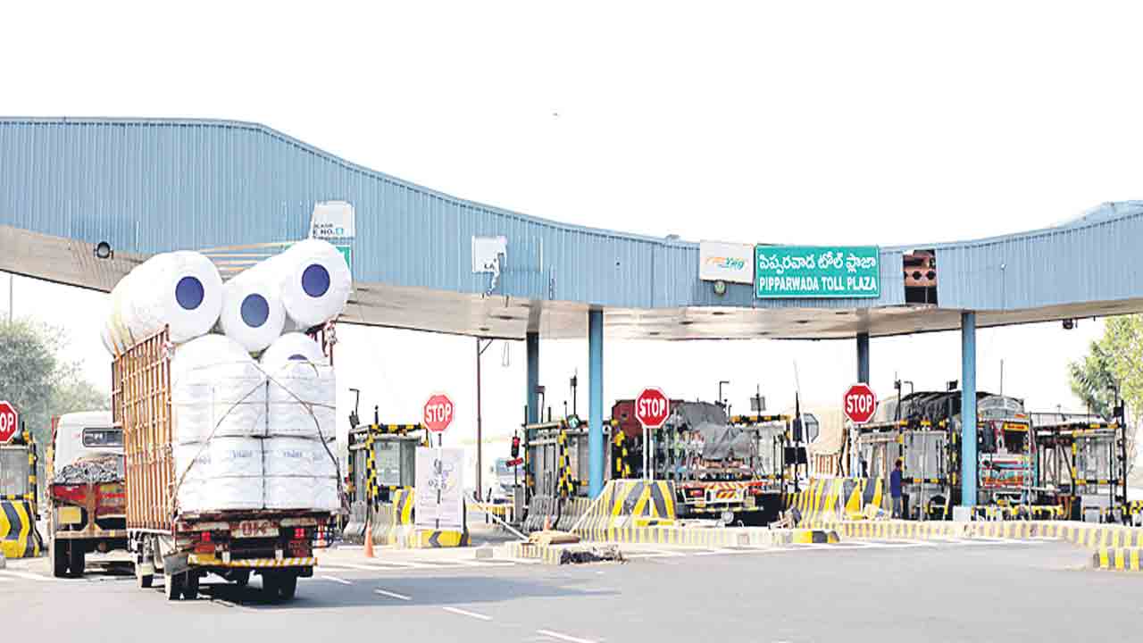 టోల్‌ బాదుడు