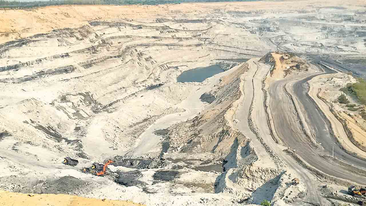 నిప్పుల కొలిమిలా కోల్‌బెల్ట్‌