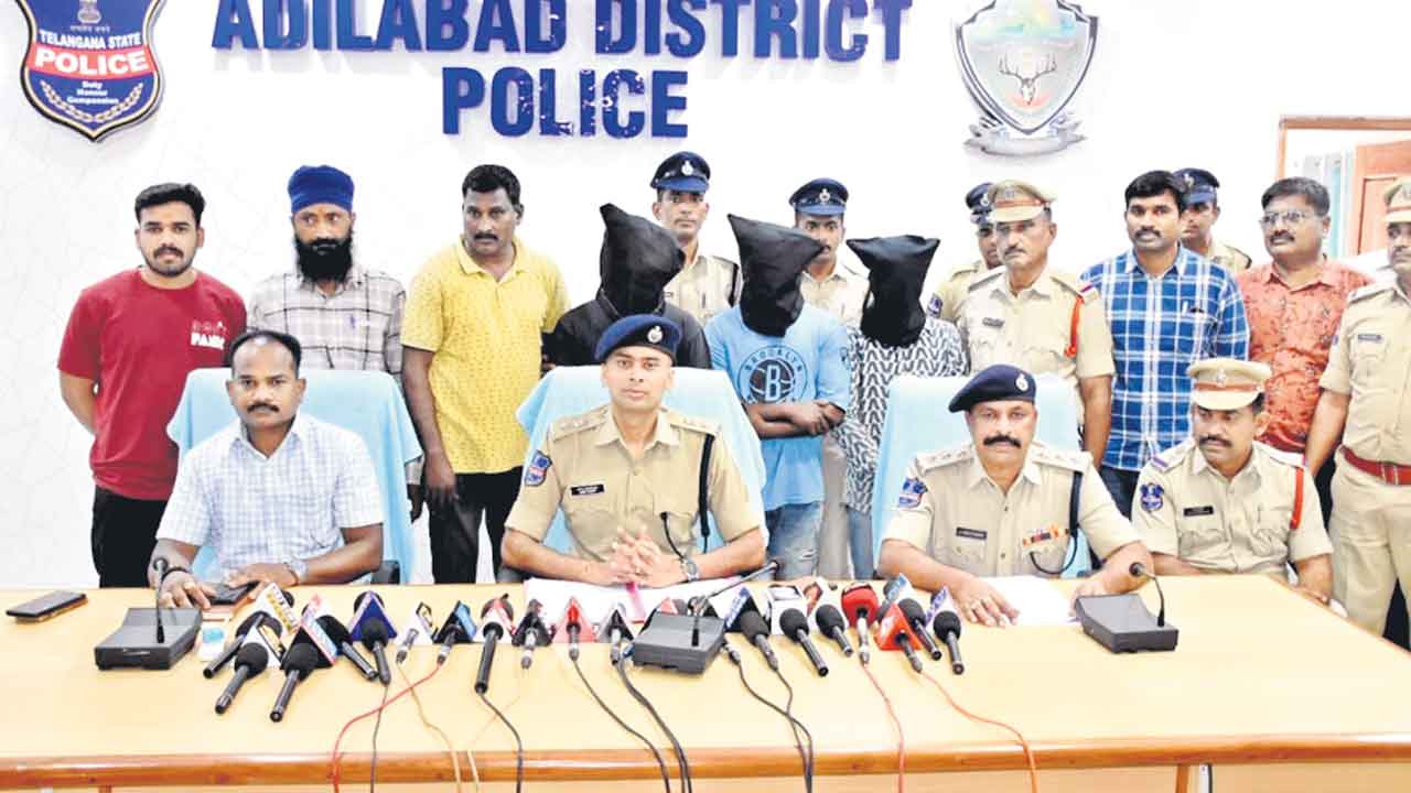 దొంగల ముఠా అరెస్టు