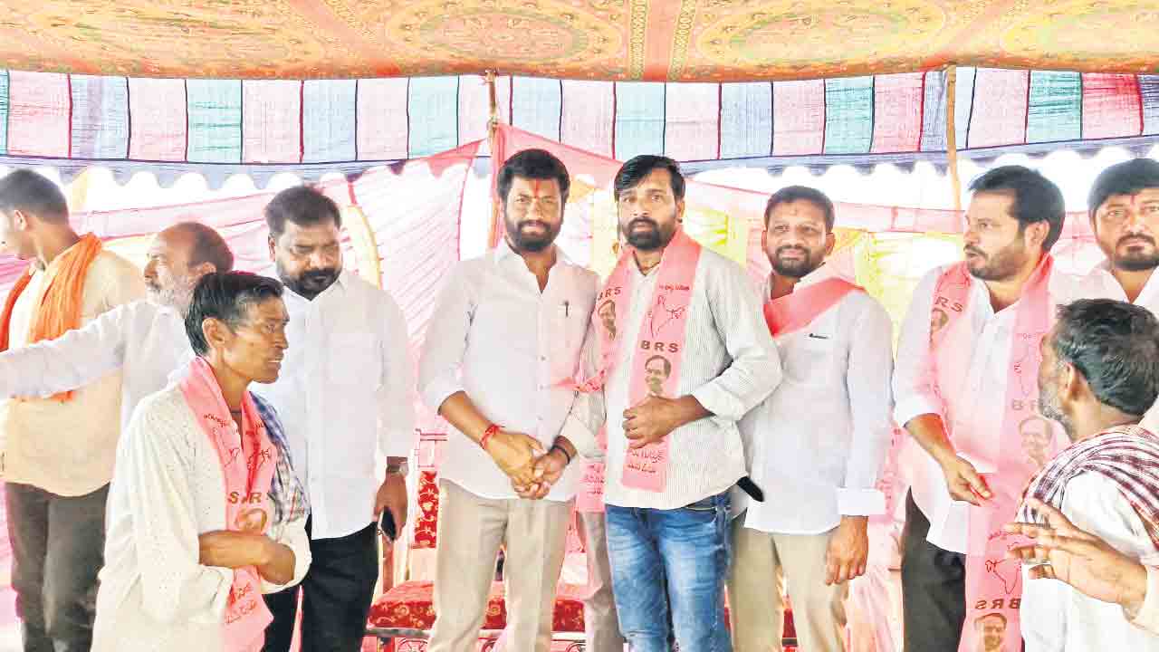 తెలంగాణకు కేసీఆరే శ్రీరామ రక్ష