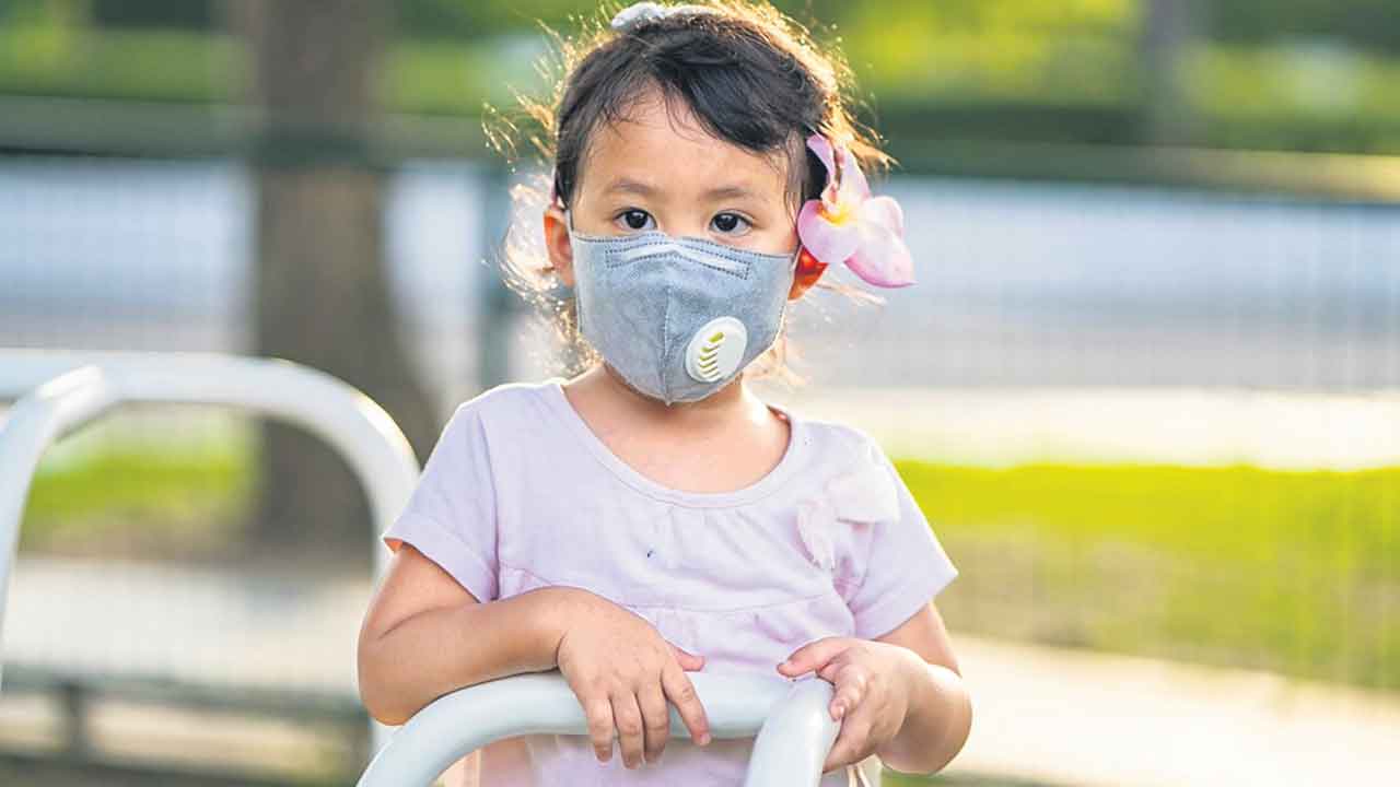 Pollution | పిల్లల తెలివికి కాలుష్యం కాటు