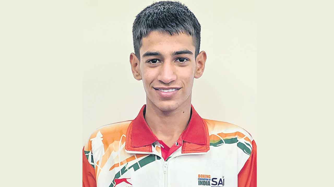 ఏషియన్‌ బాక్సింగ్‌ చాంపియన్‌షిప్‌.. రెండో రౌండ్‌లో అమన్‌