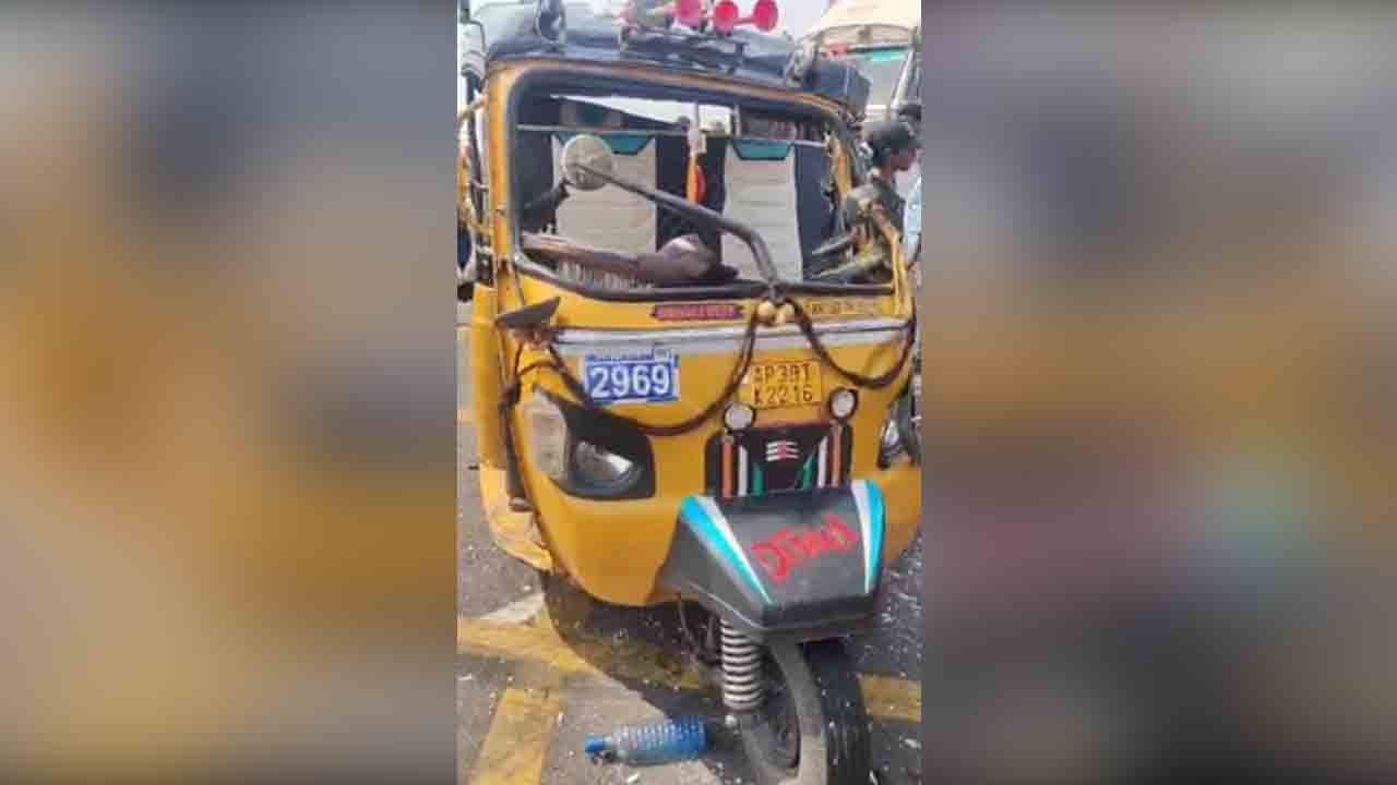 Road Accident | జాతీయ రహదారిపై రోడ్డు ప్రమాదం.. ఒకరు మృతి